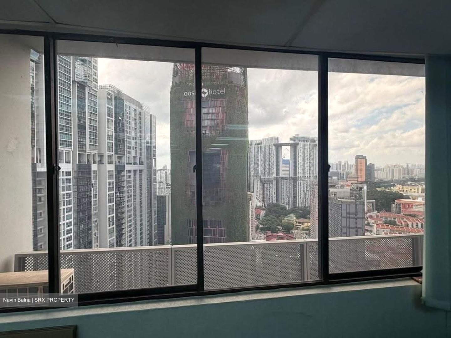 International Plaza (D2), Office #612796611